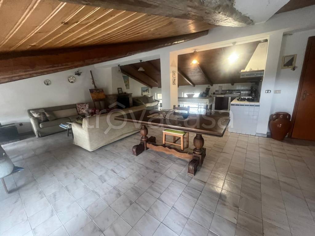 casa indipendente in vendita a Savoca