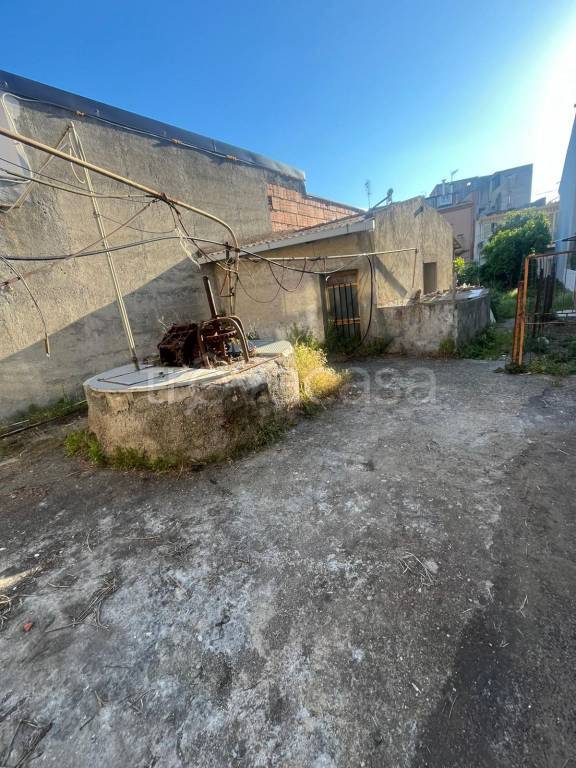 casa indipendente in vendita a Savoca