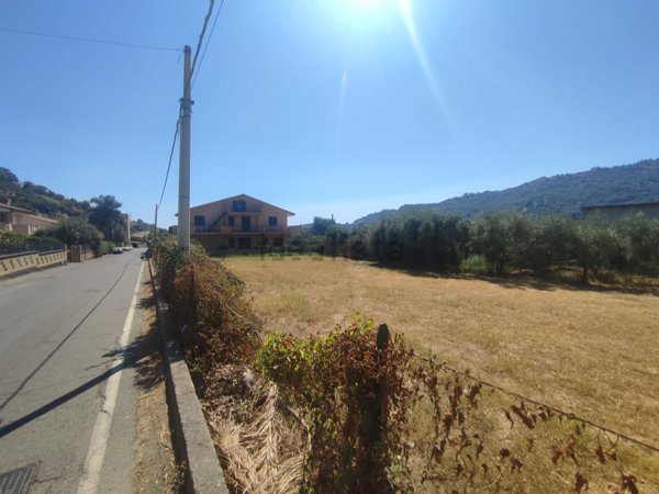 terreno in vendita a Savoca in zona Contura