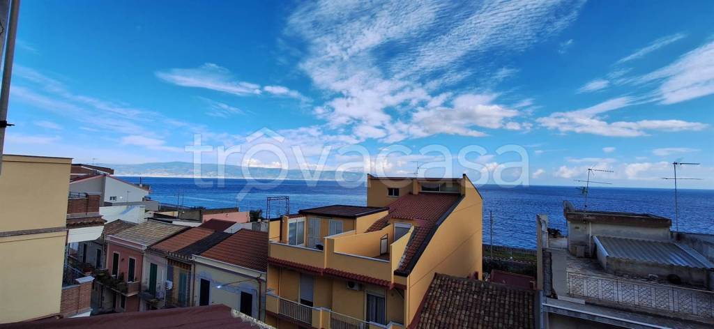 appartamento in vendita a Scaletta Zanclea in zona Guidomandri Marina