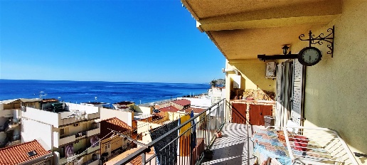 appartamento in vendita a Scaletta Zanclea in zona Guidomandri Marina