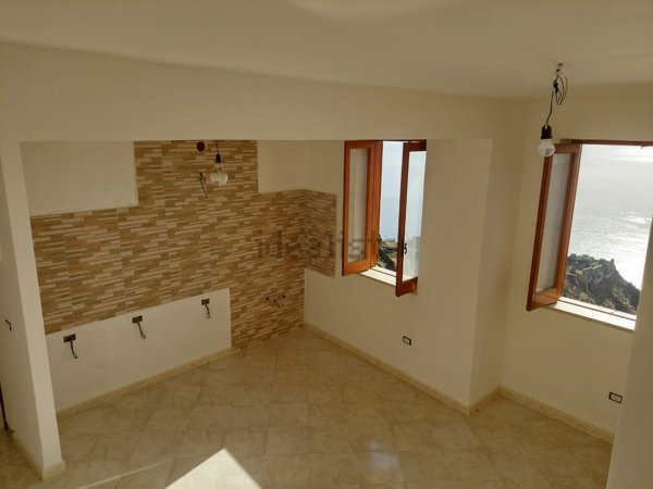 appartamento in vendita a Scaletta Zanclea