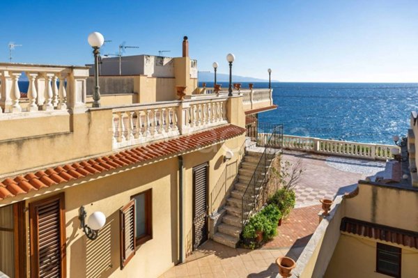 casa indipendente in vendita a Scaletta Zanclea