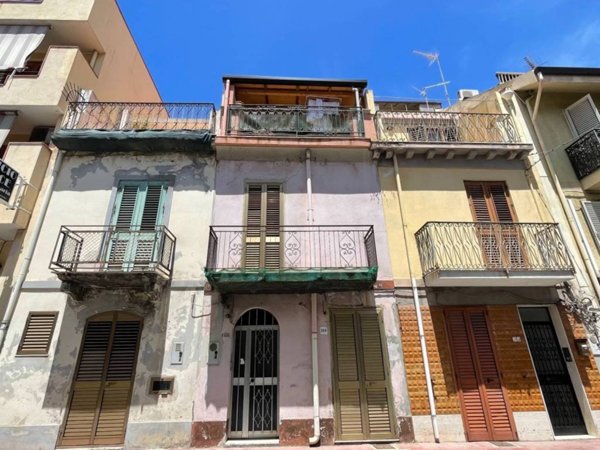 appartamento in vendita a Scaletta Zanclea in zona Guidomandri Marina