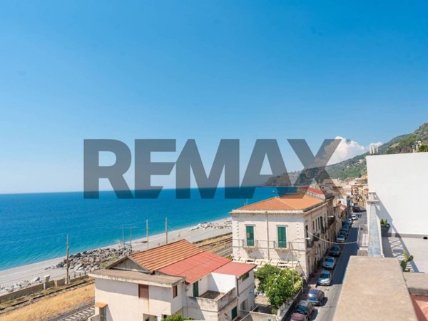appartamento in vendita a Scaletta Zanclea in zona Guidomandri Marina