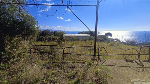 terreno in vendita a Scaletta Zanclea in zona Scaletta Superiore
