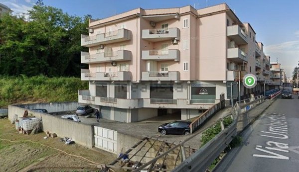 locale commerciale in vendita a Spadafora