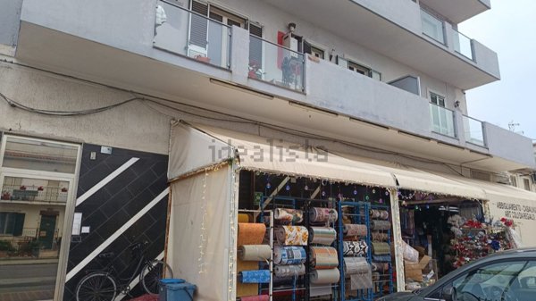 locale commerciale in vendita a Spadafora