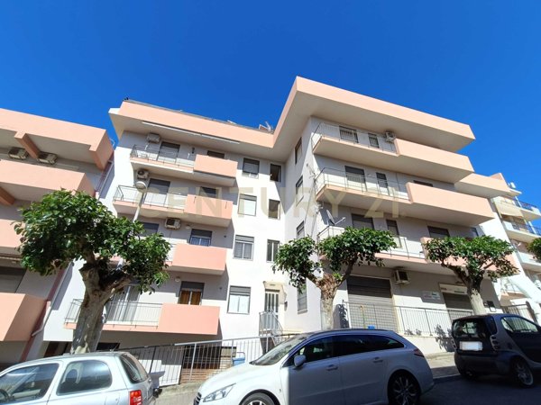 appartamento in vendita a Spadafora in zona San Martino