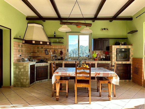 casa indipendente in vendita a Spadafora