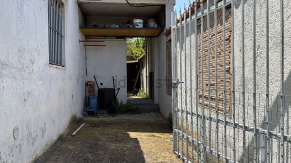 casa indipendente in vendita a Spadafora in zona Grangiara