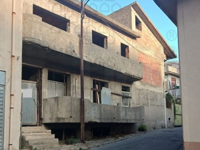 casa indipendente in vendita a Spadafora