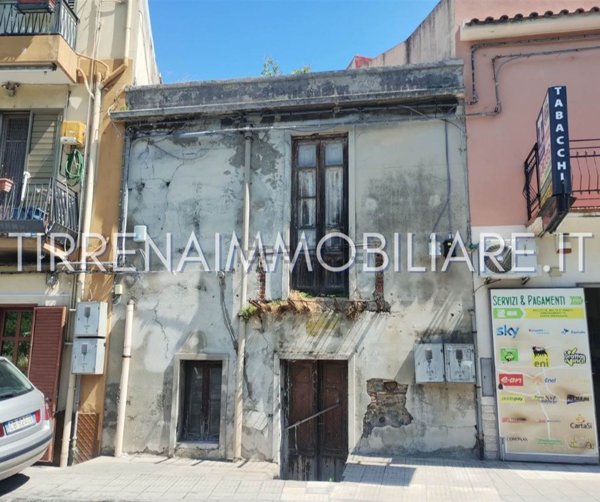 quadrivano in vendita a Spadafora