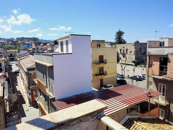 casa indipendente in vendita a Spadafora