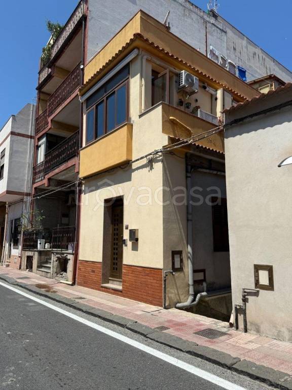 casa indipendente in vendita a Spadafora