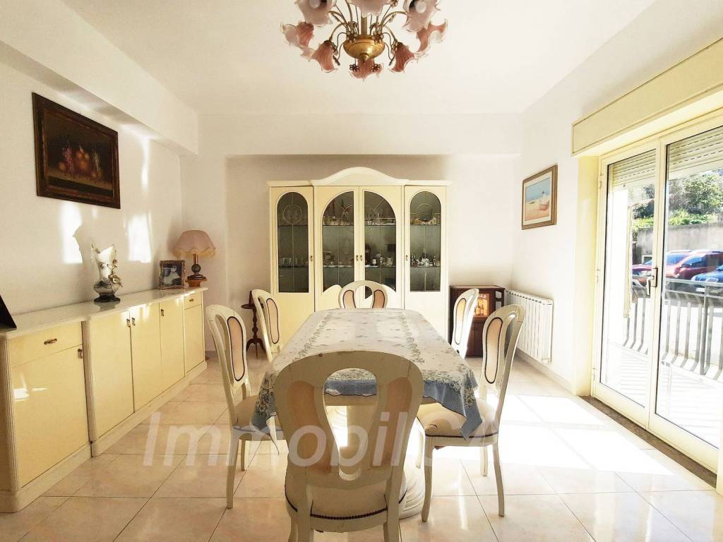 appartamento in vendita a Spadafora in zona Grangiara