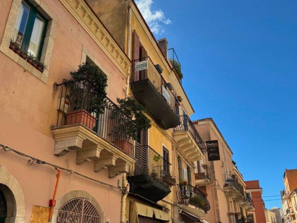 appartamento in vendita a Taormina