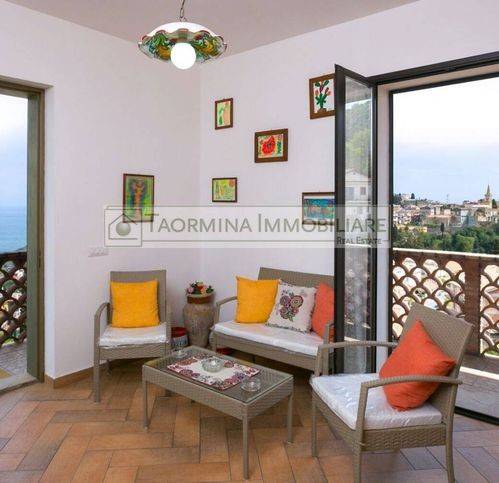appartamento in vendita a Taormina
