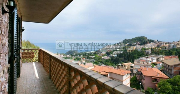 appartamento in vendita a Taormina