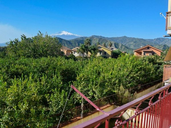 appartamento in vendita a Taormina in zona Trappitello