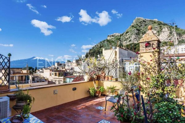 appartamento in vendita a Taormina