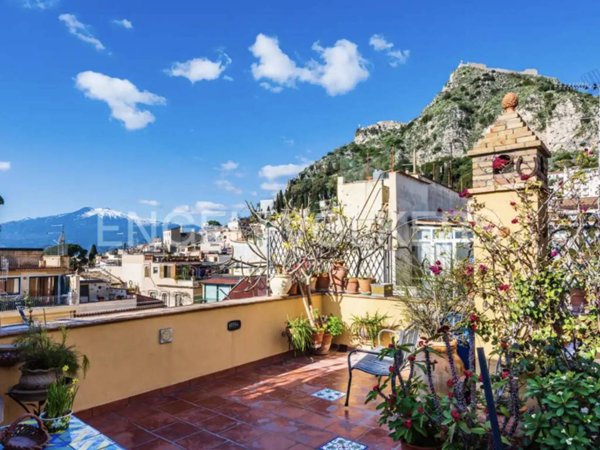 appartamento in vendita a Taormina
