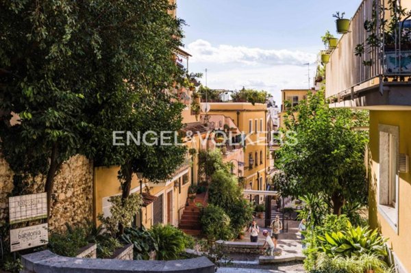 appartamento in vendita a Taormina