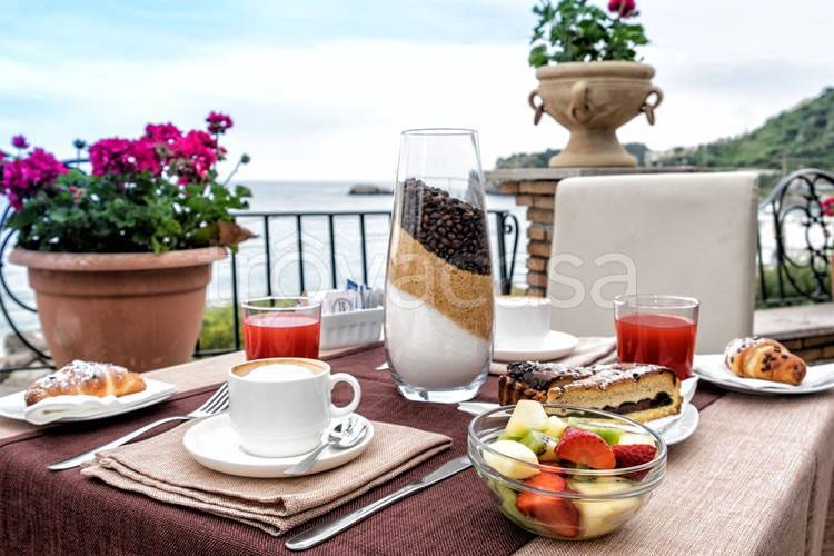 negozio in vendita a Taormina
