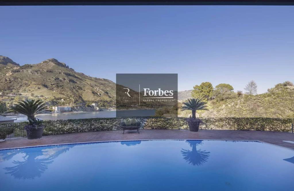 casa indipendente in vendita a Taormina