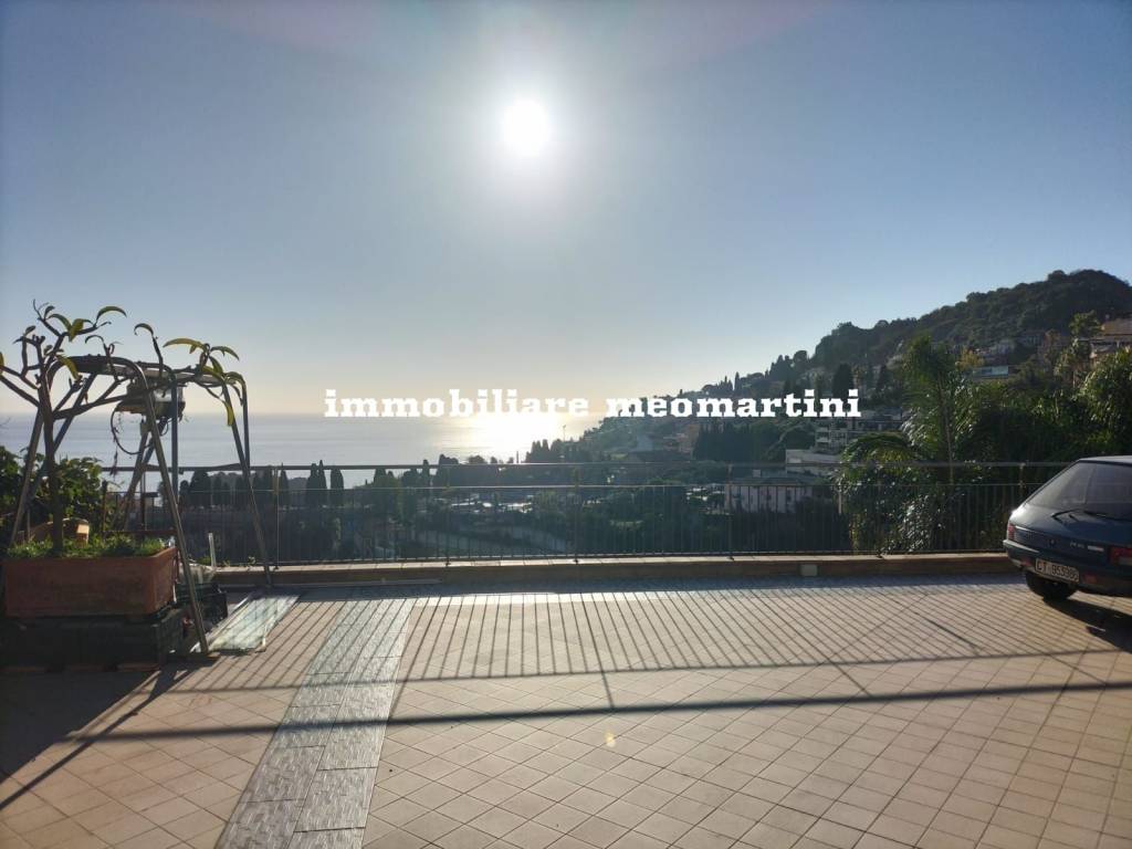 appartamento in vendita a Taormina
