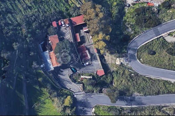 negozio in vendita a Taormina