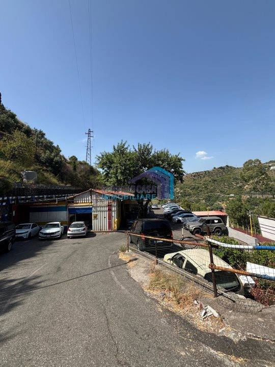 negozio in vendita a Taormina