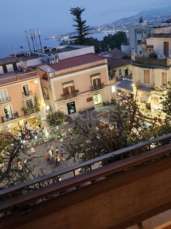 appartamento in vendita a Taormina