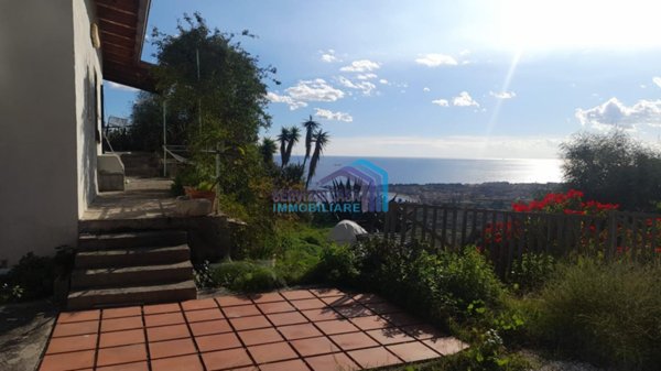 casa indipendente in vendita a Taormina