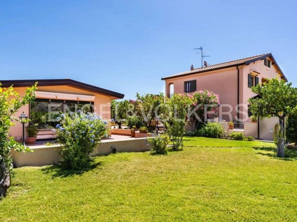 casa indipendente in vendita a Taormina