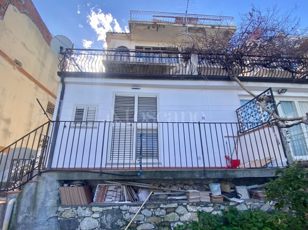 casa indipendente in vendita a Taormina