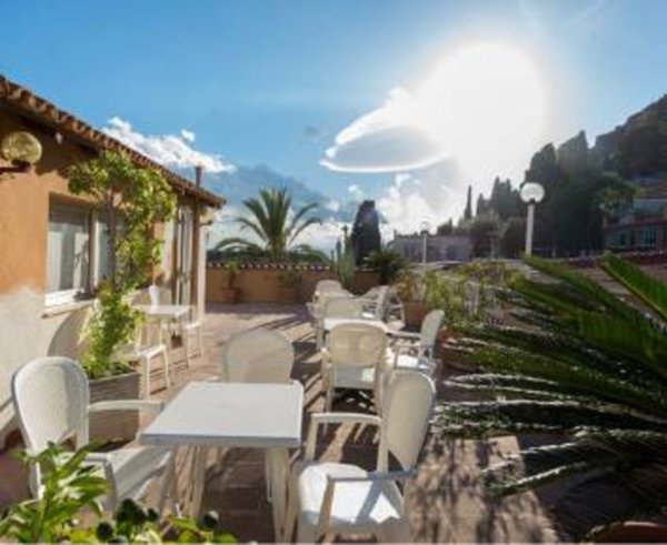negozio in vendita a Taormina