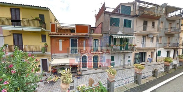 appartamento in vendita a Taormina in zona Mazzeo