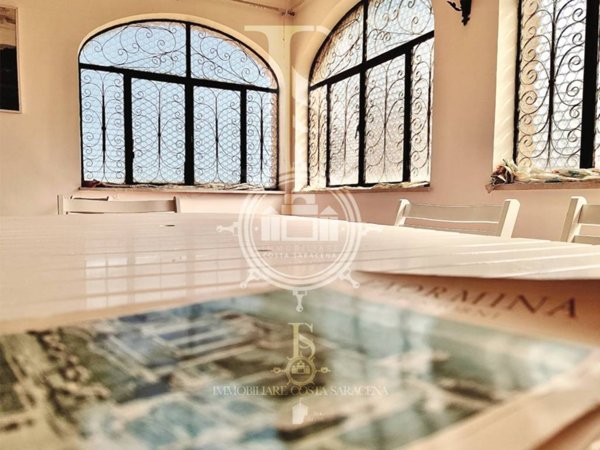 casa indipendente in vendita a Taormina in zona Trappitello