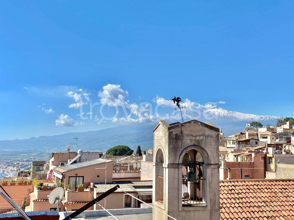 appartamento in vendita a Taormina