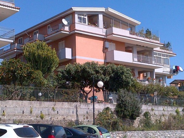 appartamento in vendita a Taormina in zona Trappitello