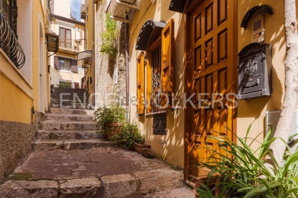 appartamento in vendita a Taormina