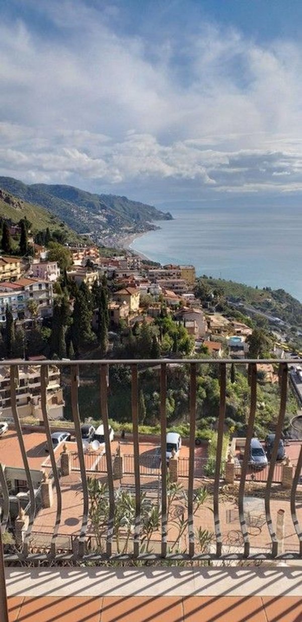 appartamento in vendita a Taormina