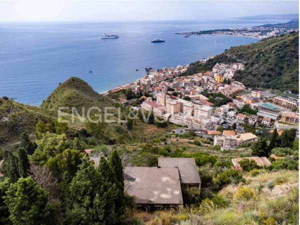 casa indipendente in vendita a Taormina