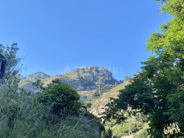 casa indipendente in vendita a Taormina