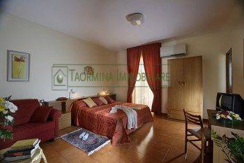 negozio in vendita a Taormina