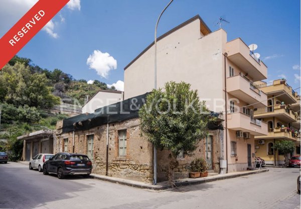 appartamento in vendita a Taormina in zona Mazzeo