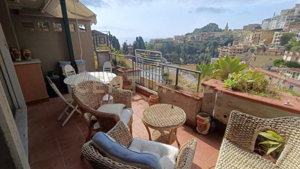 appartamento in vendita a Taormina