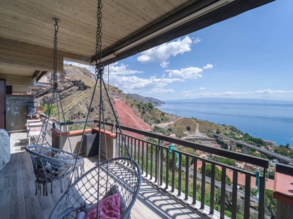 appartamento in vendita a Taormina