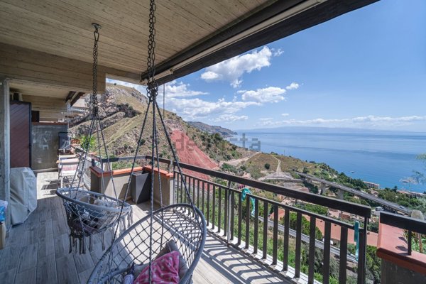 appartamento in vendita a Taormina